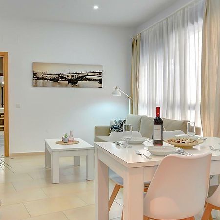Apartamento San Julian Севілья Екстер'єр фото