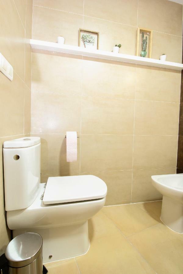 Apartamento San Julian Севілья Екстер'єр фото