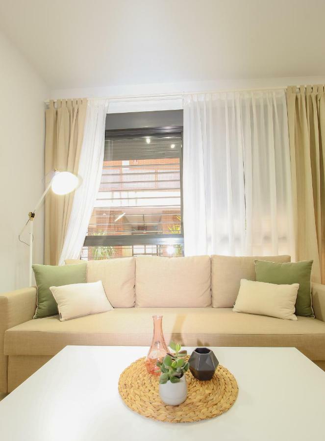 Apartamento San Julian Севілья Екстер'єр фото