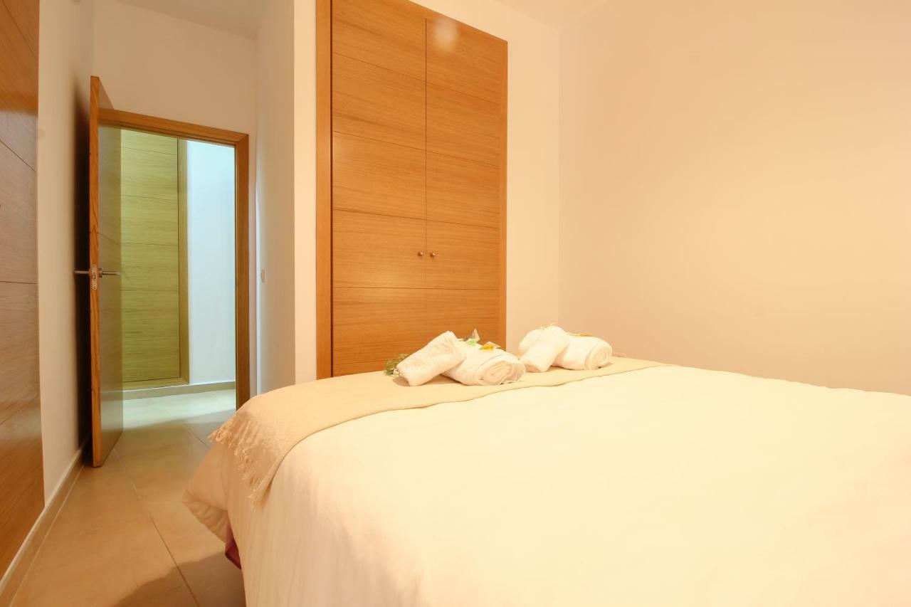 Apartamento San Julian Севілья Екстер'єр фото