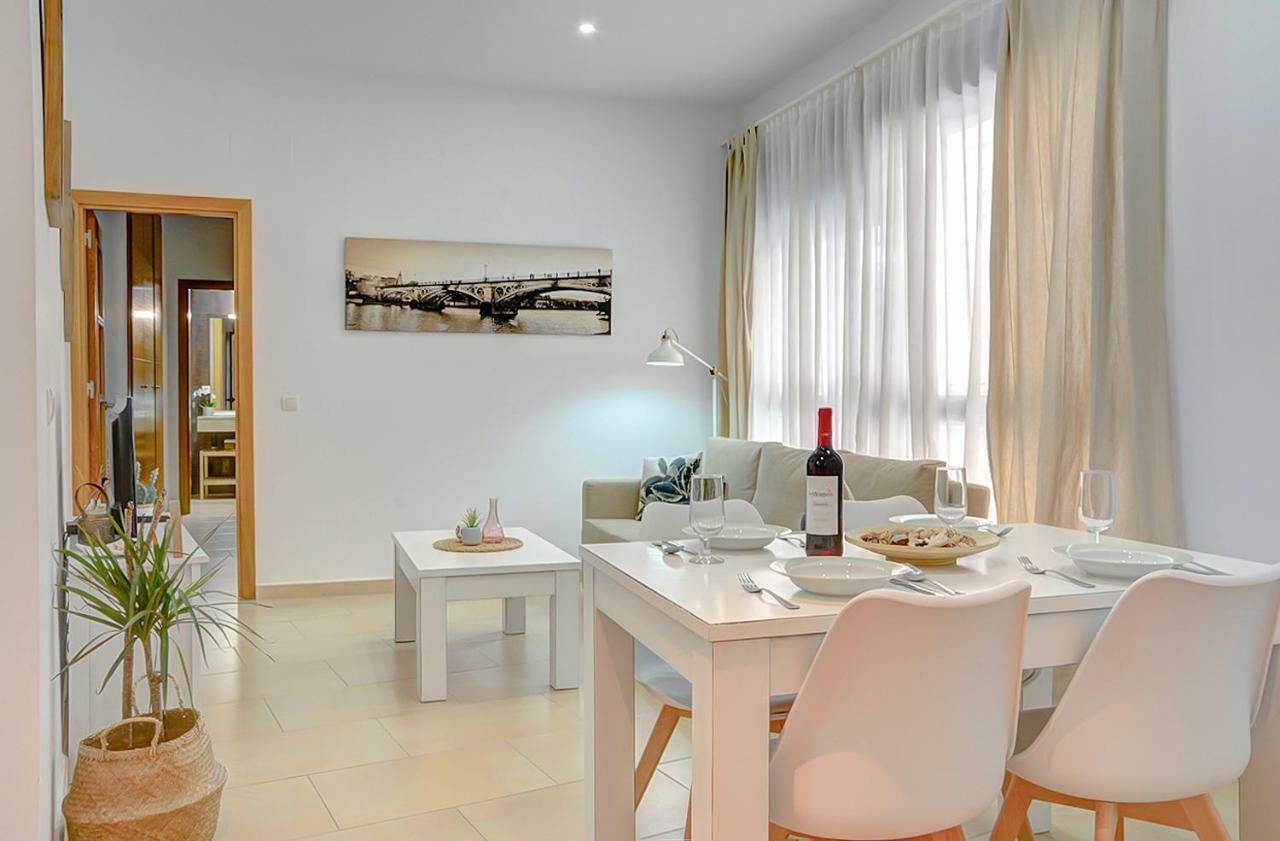 Apartamento San Julian Севілья Екстер'єр фото