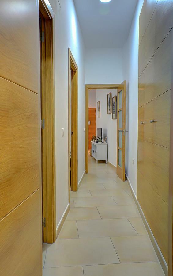 Apartamento San Julian Севілья Екстер'єр фото